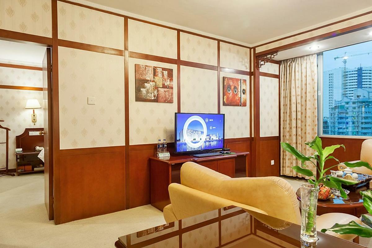 Xiamen Huaqiao Hotel Exteriör bild